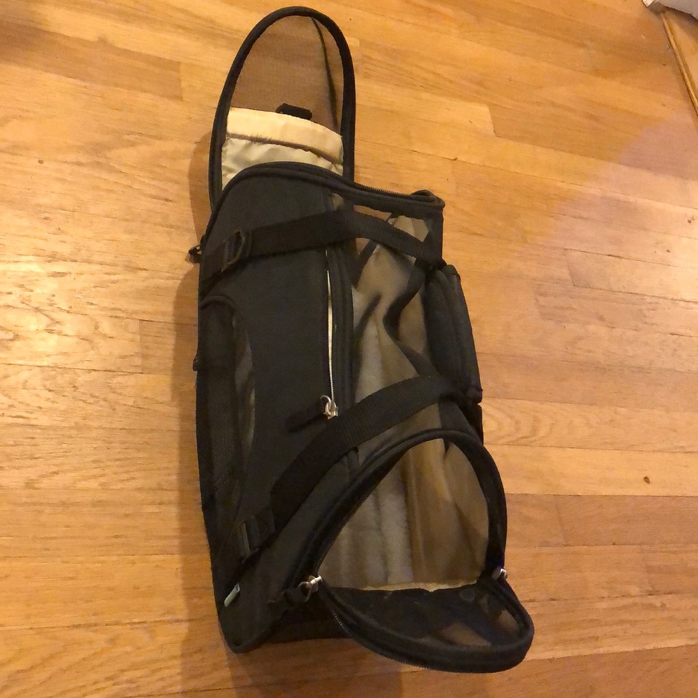 Bergan Pet Carrier - Picture 4 of 8